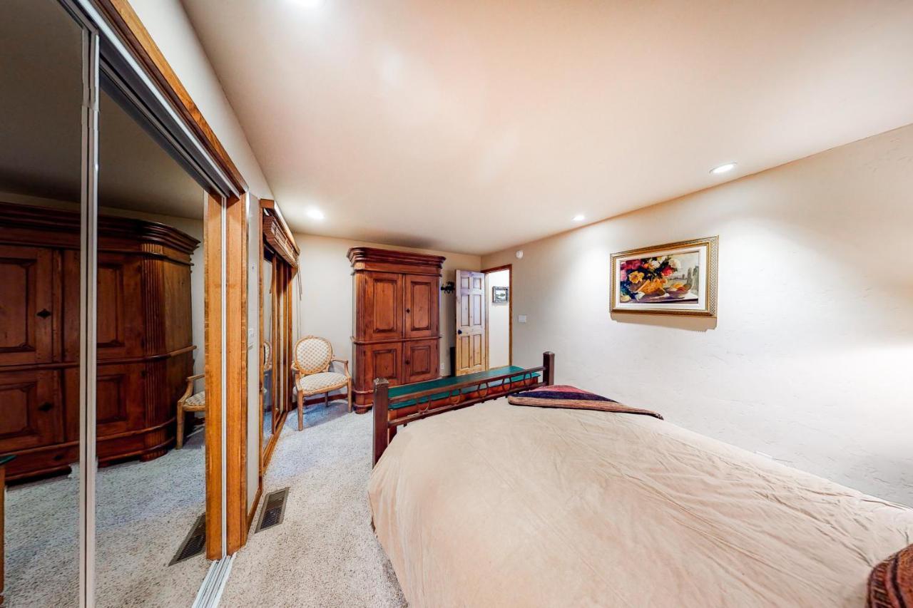 Warm Springs Wonder Apartment Кечъм Екстериор снимка