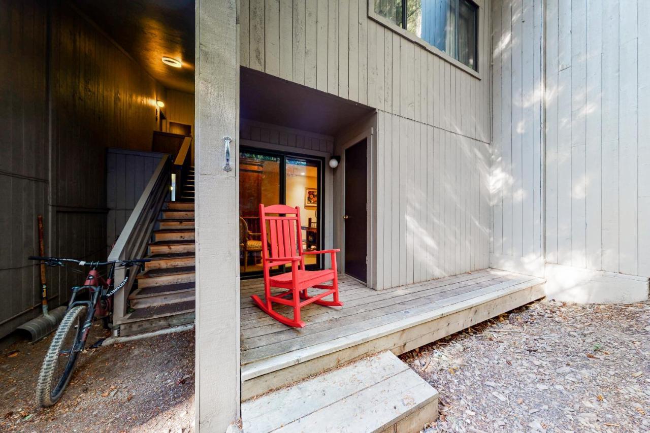 Warm Springs Wonder Apartment Кечъм Екстериор снимка