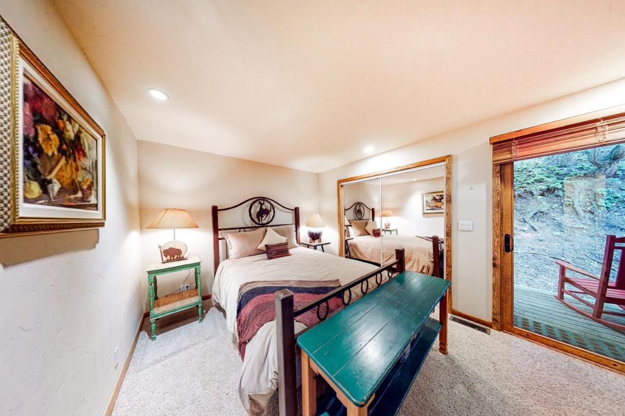 Warm Springs Wonder Apartment Кечъм Екстериор снимка