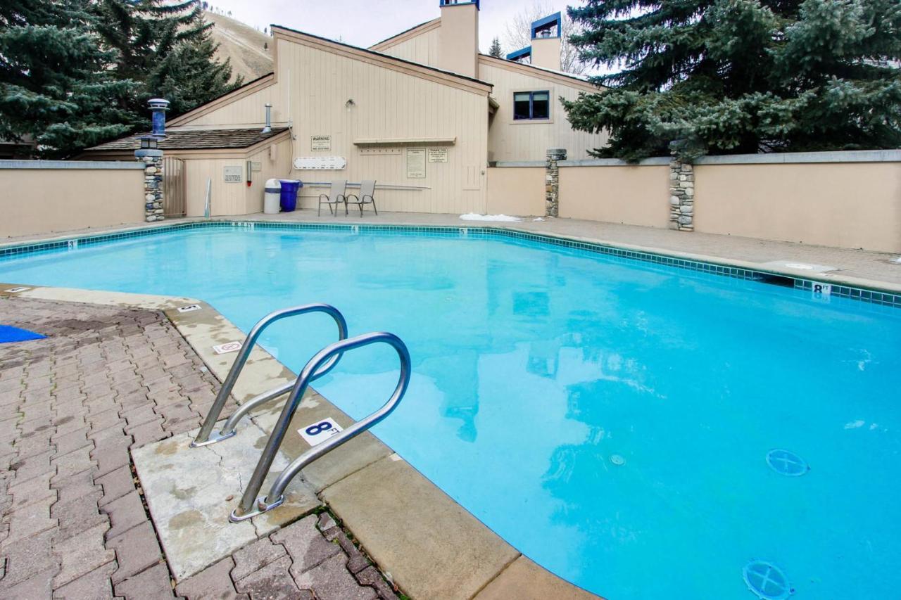 Warm Springs Wonder Apartment Кечъм Екстериор снимка